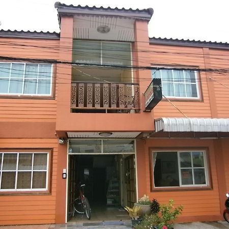 บ้านออรา Pattaya ภายนอก รูปภาพ